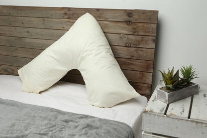 V-cushion with pillowcase in the color of your choice