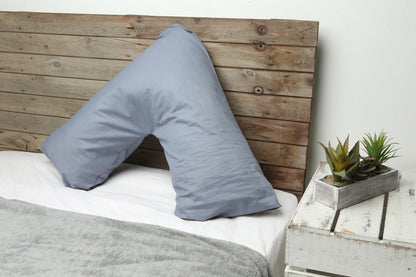 V-cushion with pillowcase in the color of your choice