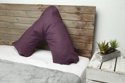 V-cushion with pillowcase in the color of your choice